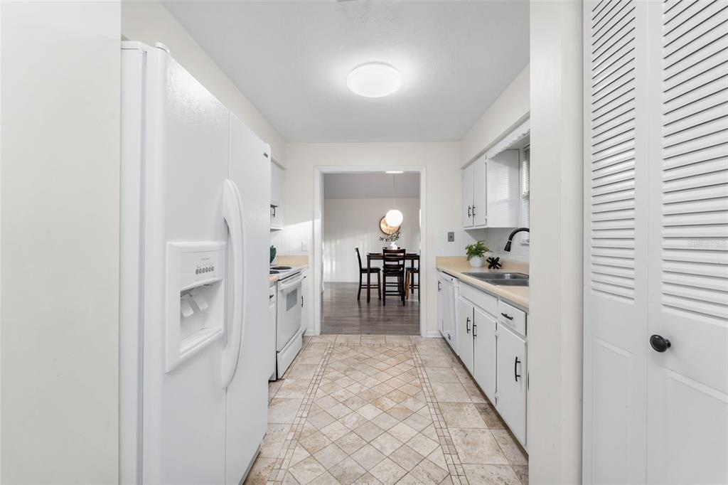 1901 Southwest 74 Terrace Gainesville, FL 32607 - Photo 10 of 29