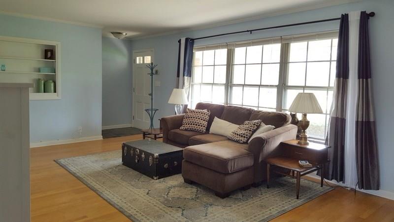 6416 Harbridge Road Indianapolis, IN 46220 - Photo 3 of 21 Gallery Image 3