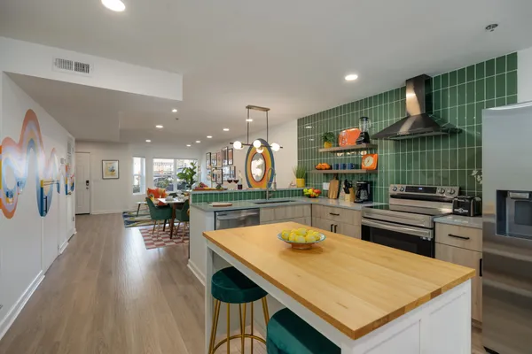 $3,995 | 6 Middleton Street, Nashville, TN 37210