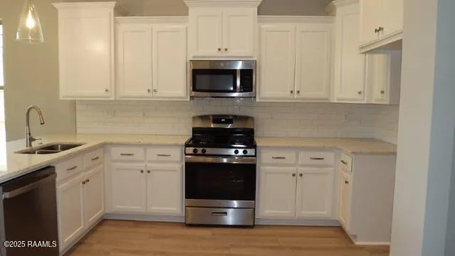 $1,800 | 107 Sojourner Drive, Lafayette, LA 70508