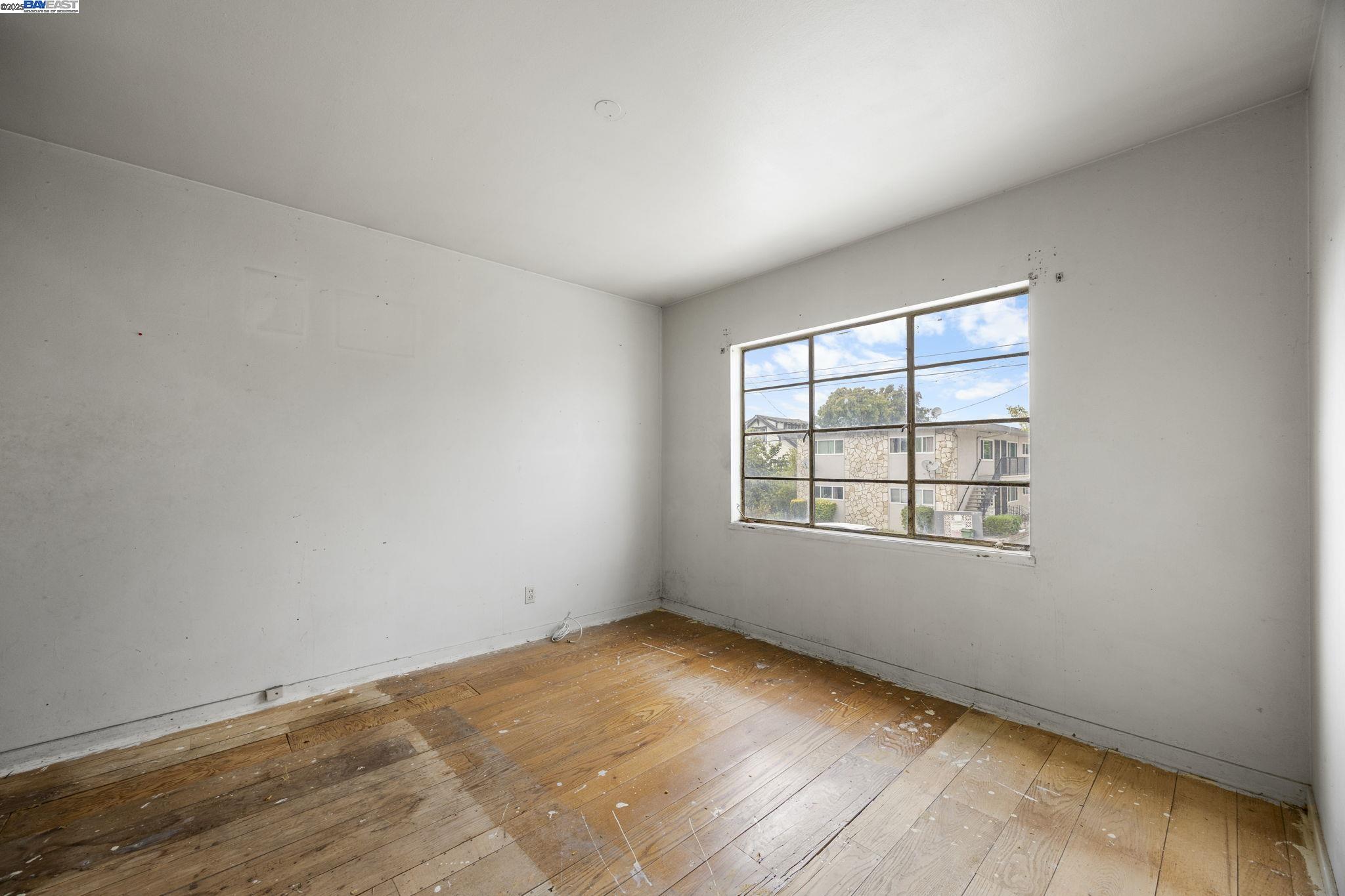 1450 Ward Street Berkeley, CA 94702 - Photo 12 of 23