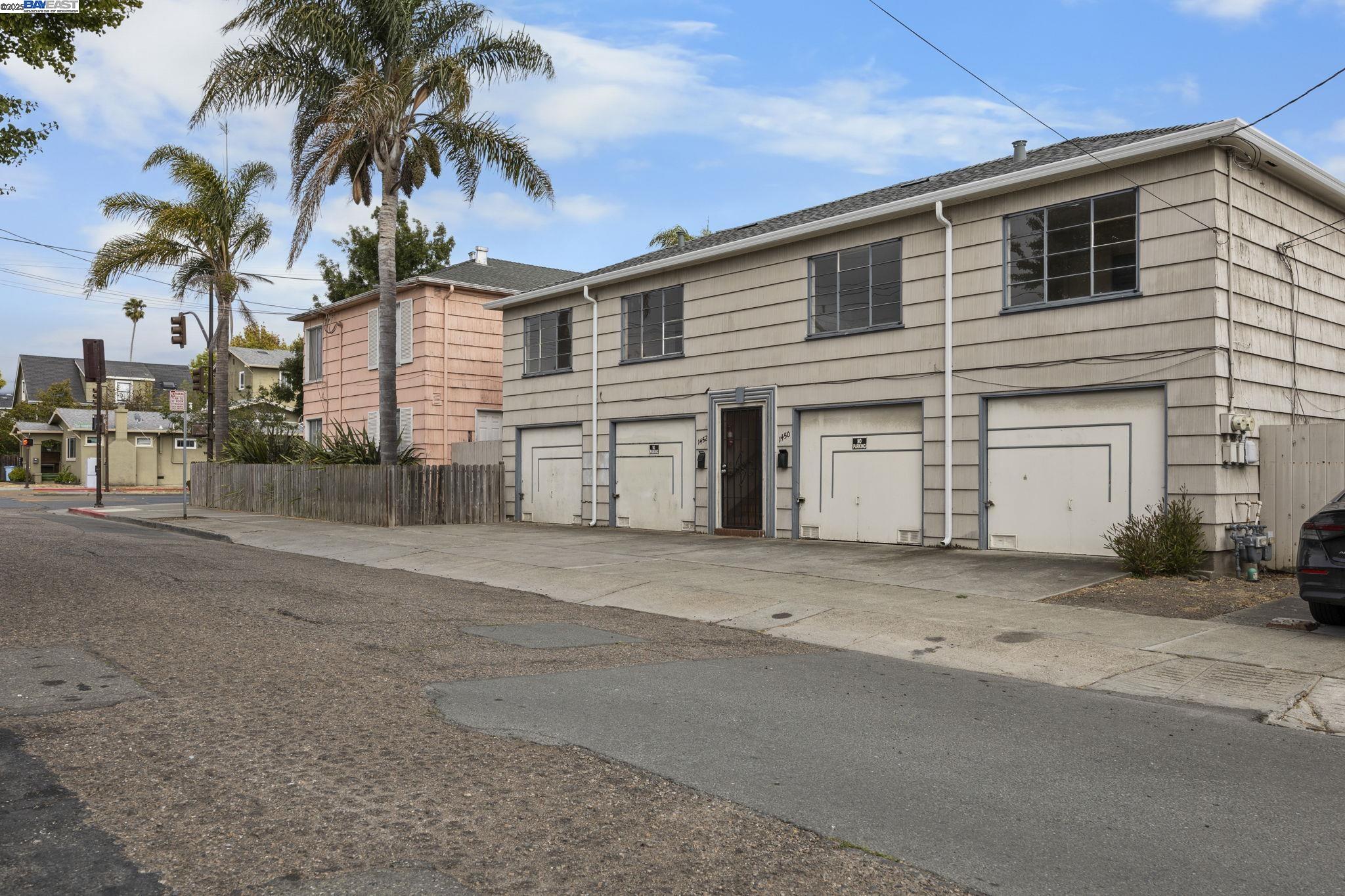 1450 Ward Street Berkeley, CA 94702 - Photo 2 of 23