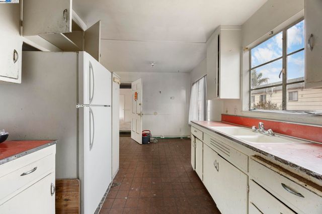 $680,000 | 1450 Ward Street, Berkeley, CA 94702