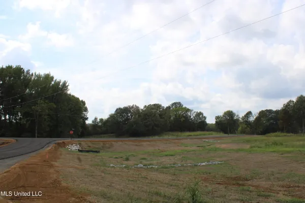 $99,000 | 2 Hickory Hollow Road, Coldwater, MS 38618