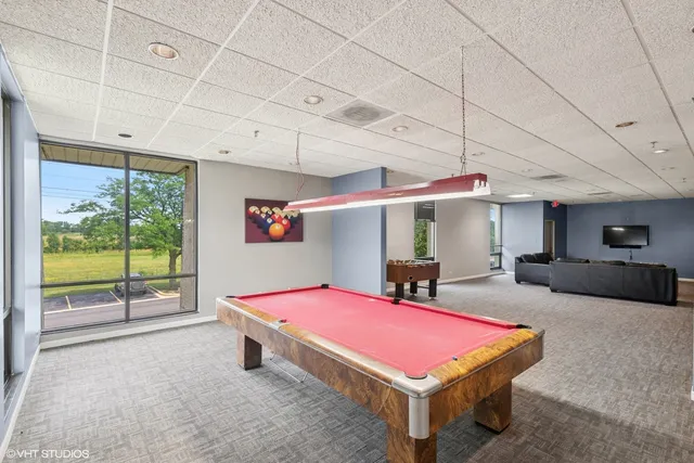 $153,500 | 9701 North Dee Road, Unit 2I, Niles, IL 60714