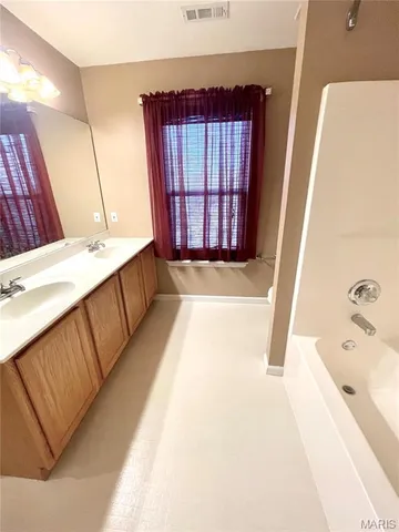 $2,400 | 2651 Brookmeadow Drive, Belleville, IL 62221