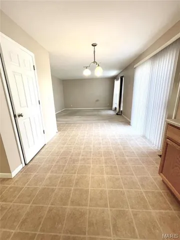 $2,400 | 2651 Brookmeadow Drive, Belleville, IL 62221