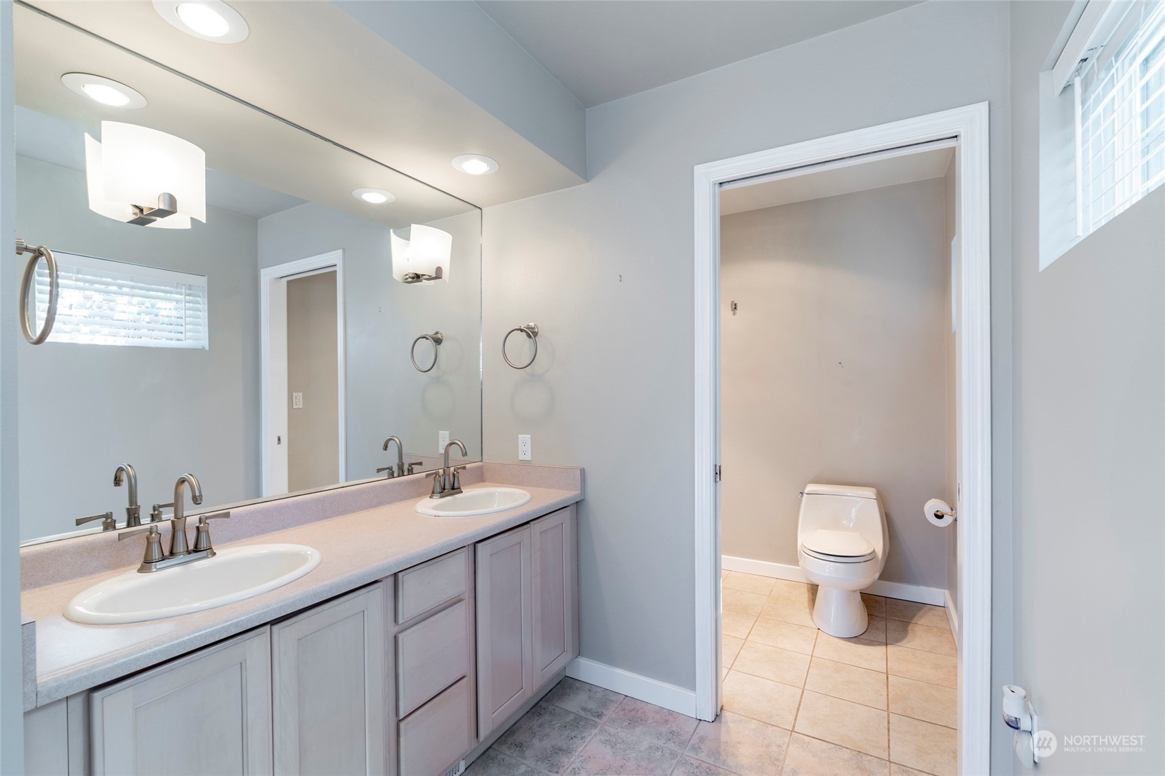 1223 Chilton Road Aberdeen, WA 98520 - Photo 18 of 40 Gallery Image 18