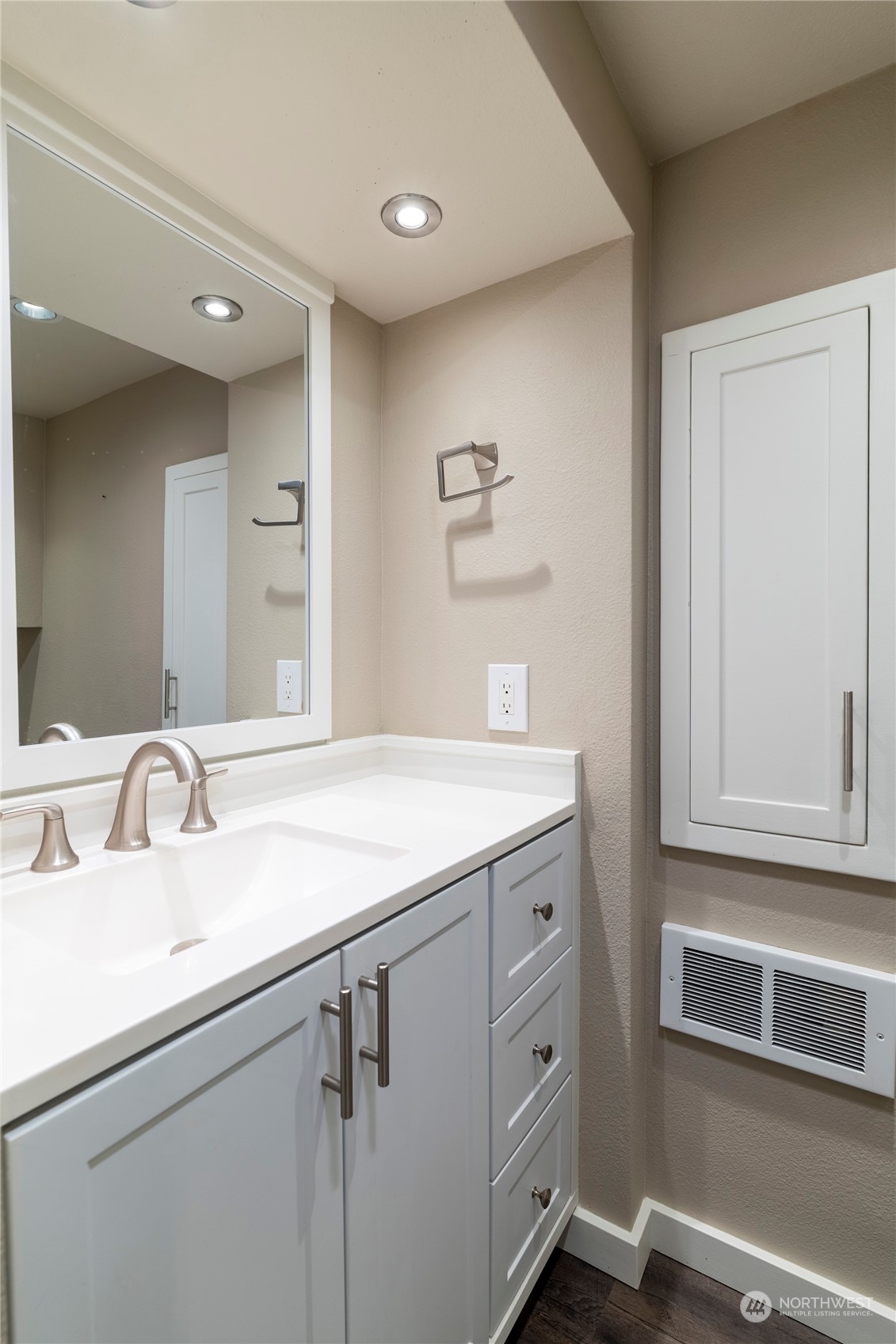 1223 Chilton Road Aberdeen, WA 98520 - Photo 35 of 40 Gallery Image 35