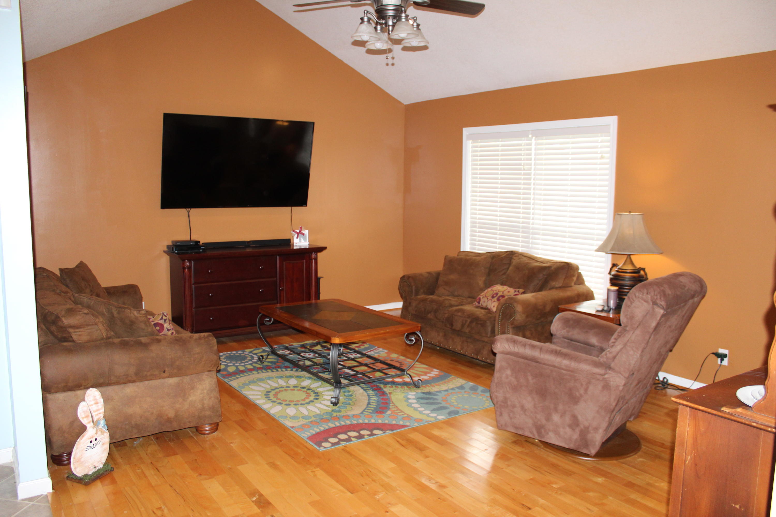 118 Hull Road Madisonville, TN 37354 - Photo 6 of 39 IMG_0430