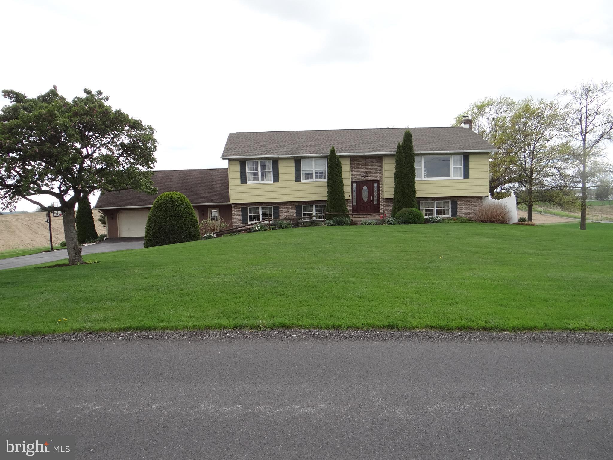 4013 Chapel Road Chambersburg, PA 17202 - Photo 1 of 51 Gallery Image 1