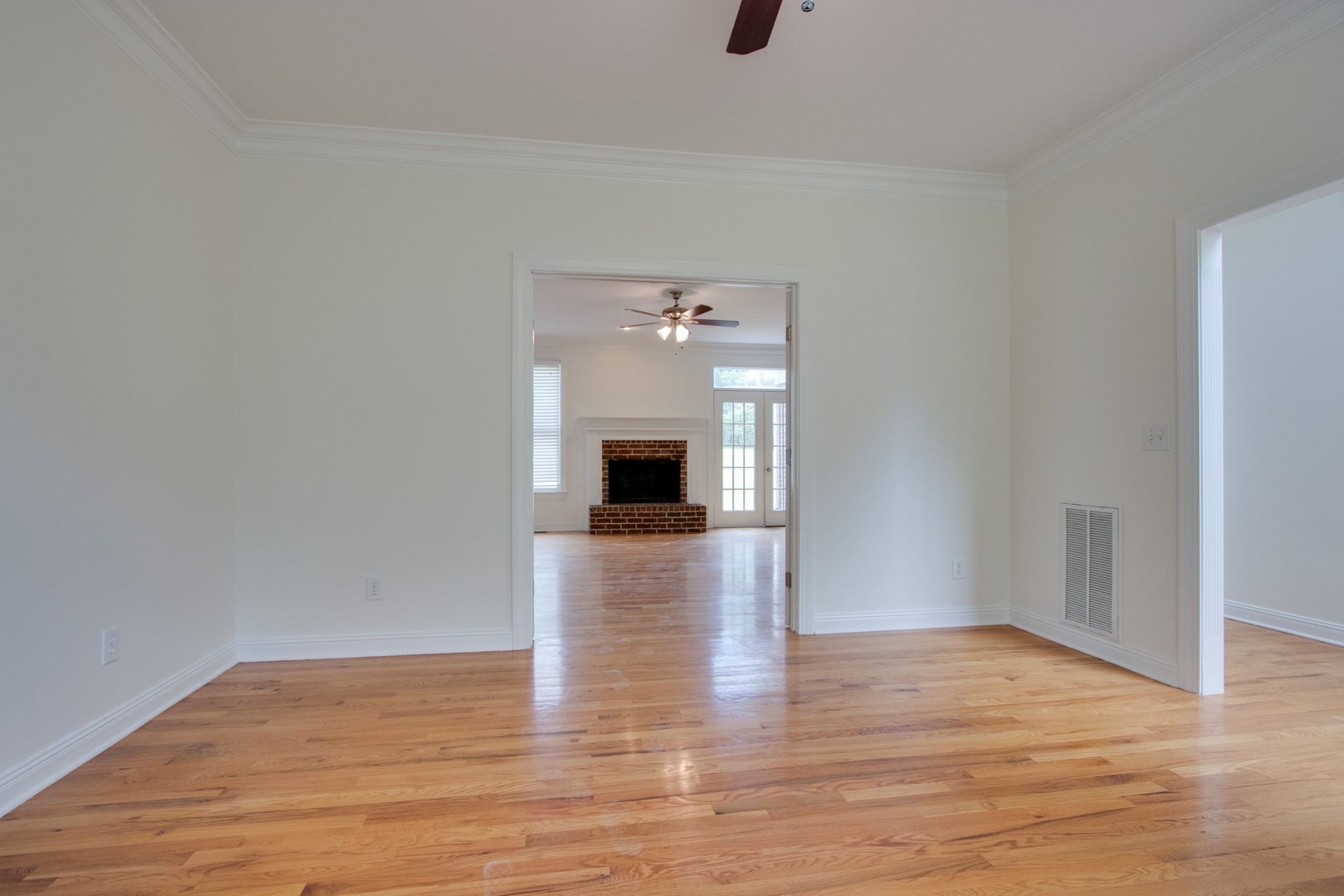 9399 Clovercroft Road Franklin, TN 37067 - Photo 12 of 50 Gallery Image 12