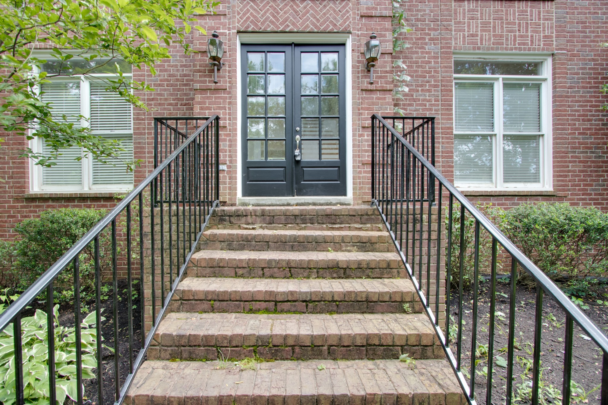 9399 Clovercroft Road Franklin, TN 37067 - Photo 7 of 50 Gallery Image 7