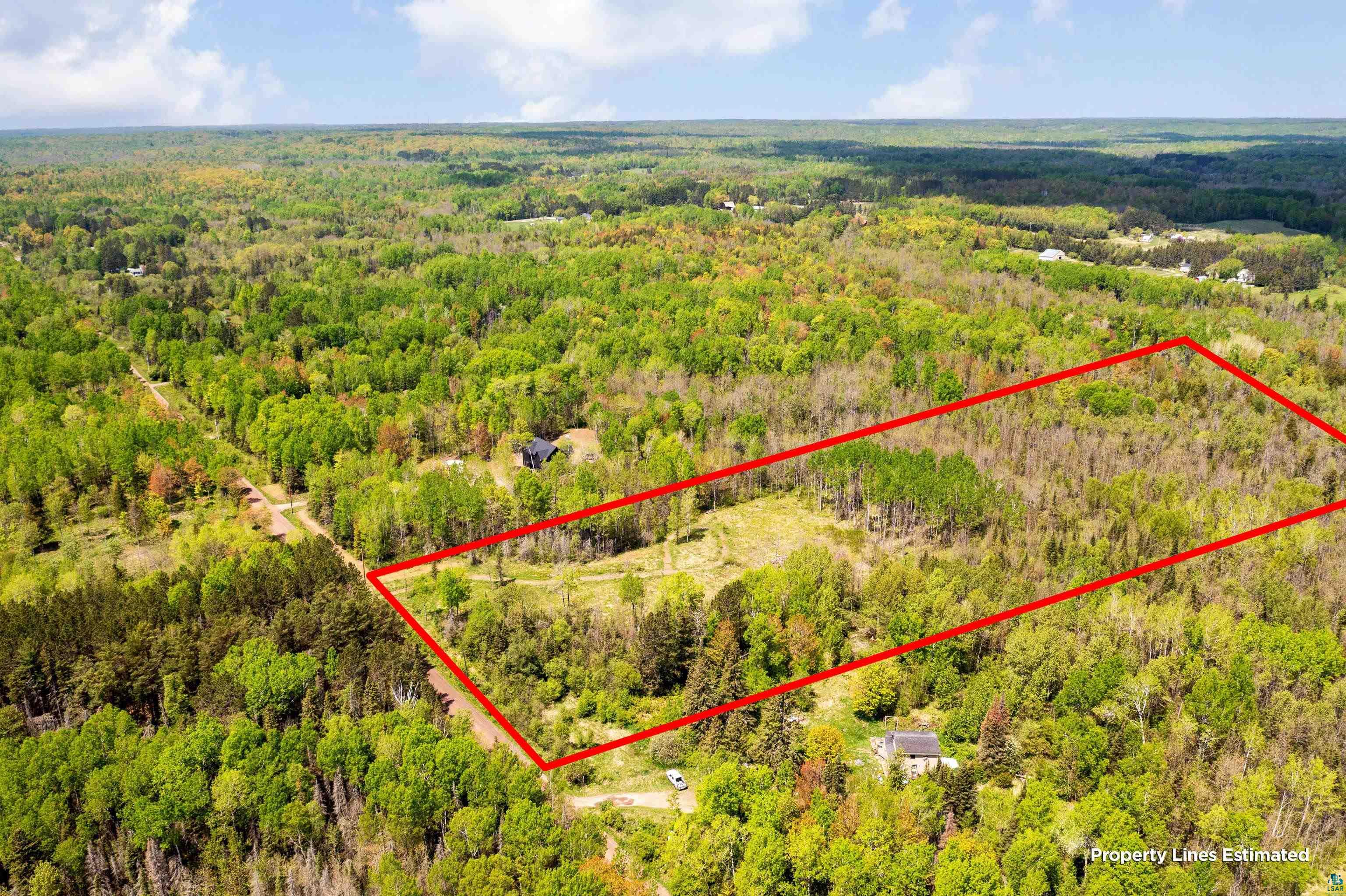2597 Lauren Road Duluth, MN 55804 - Photo 1 of 26 Gallery Image 1