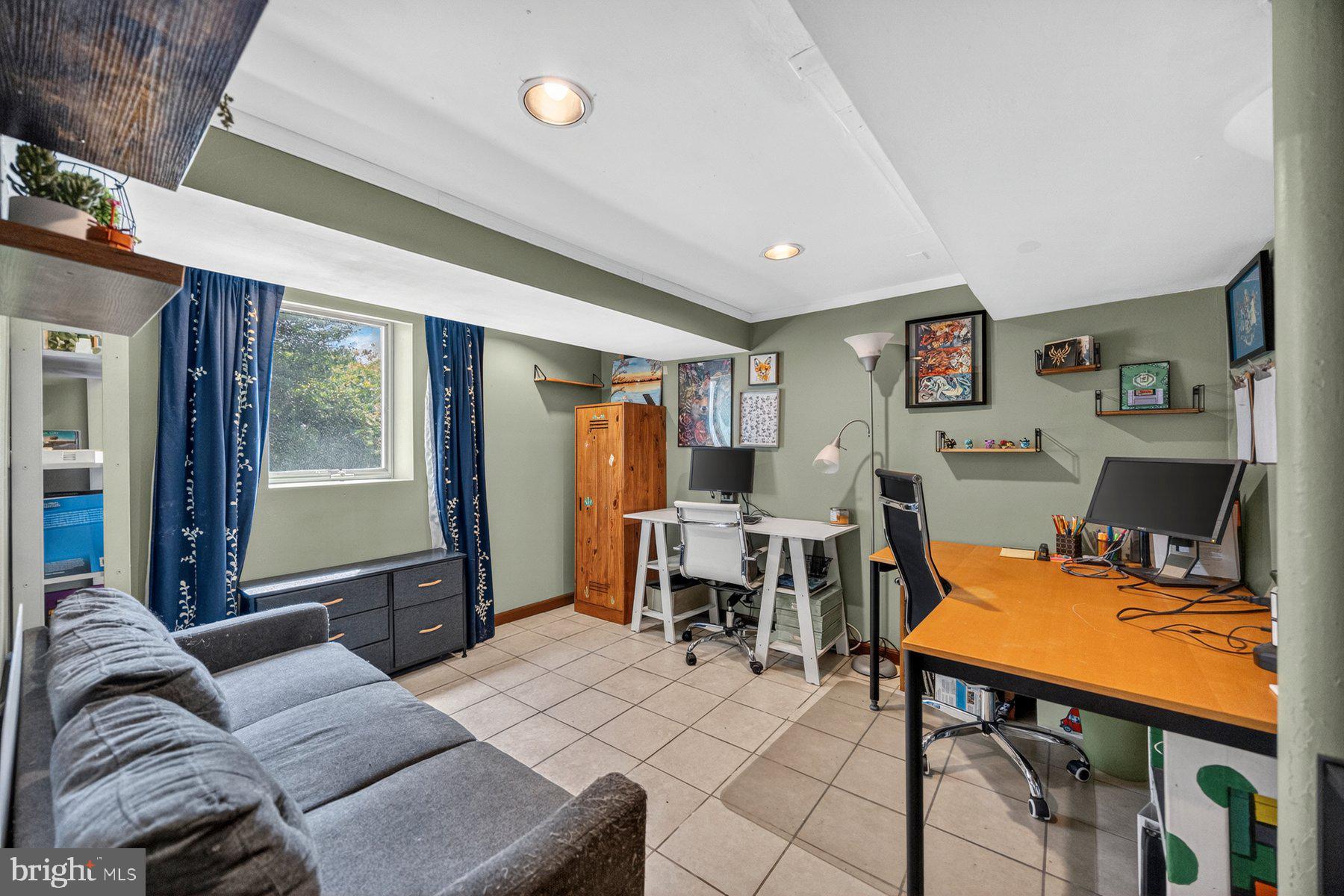 5233 Dewitt Road Halethorpe, MD 21227 - Photo 27 of 36