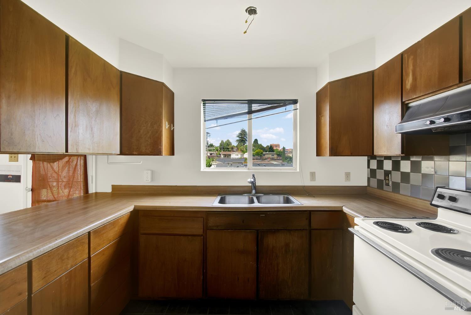 2715 Limerick Road San Pablo, CA 94806 - Photo 20 of 42