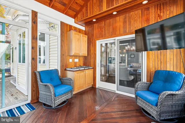 $949,000 | 161 East Bay View Drive, Annapolis, MD 21403