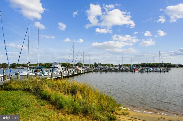 $949,000 | 161 East Bay View Drive, Annapolis, MD 21403