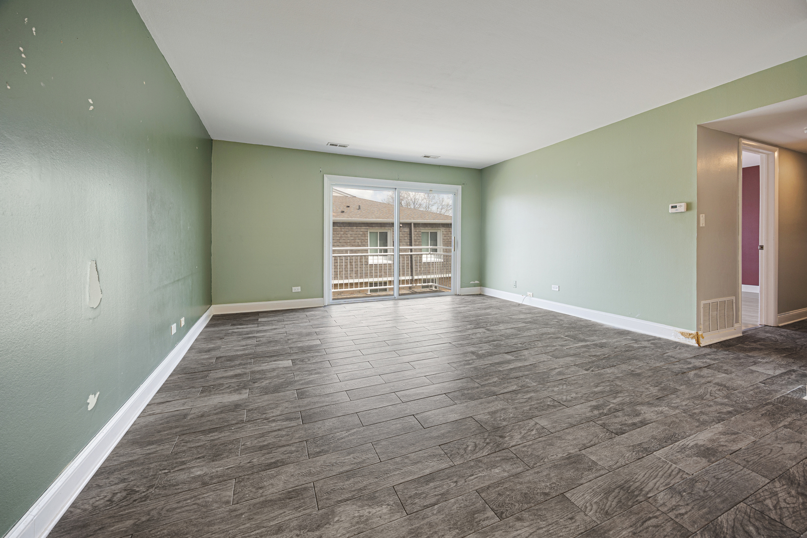 1900 Plum Grove Road, Unit 2C Rolling Meadows, IL 60008 - Photo 4 of 20