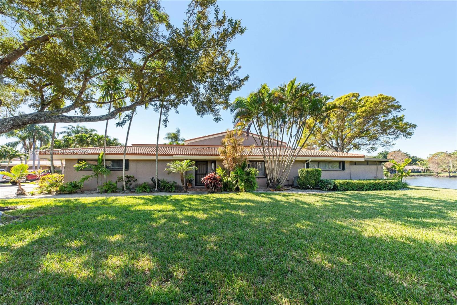 101 St Andrews Road, Unit 2075 Hollywood, FL 33021 - Photo 13 of 42 Gallery Image 13