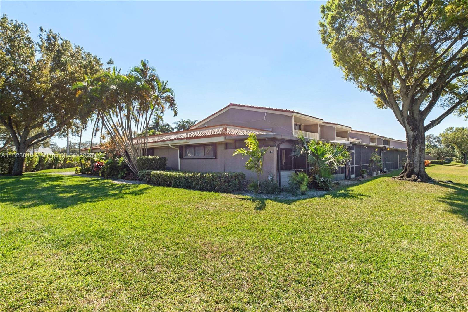 101 St Andrews Road, Unit 2075 Hollywood, FL 33021 - Photo 14 of 42 Gallery Image 14