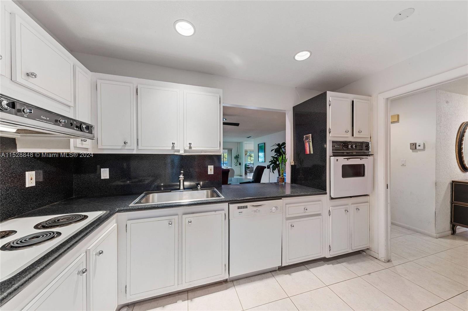 101 St Andrews Road, Unit 2075 Hollywood, FL 33021 - Photo 31 of 42 Gallery Image 31