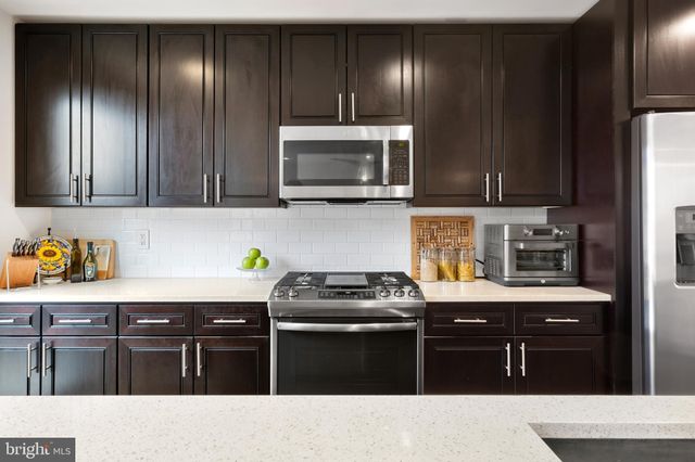 $335,000 | 1022-24 South 2nd Street, Unit 5, Philadelphia, PA 19147