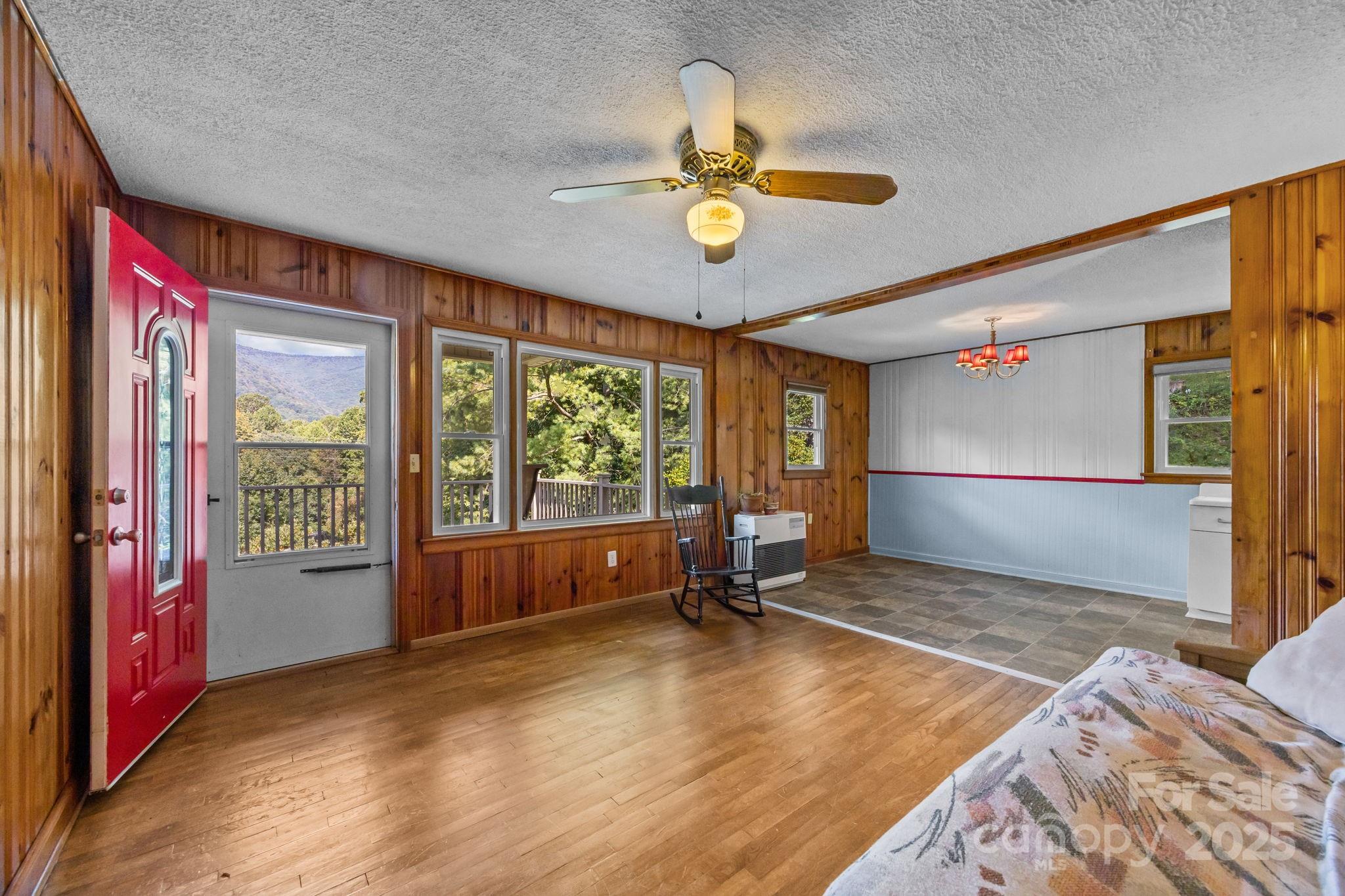 255 Red Bank Road Waynesville, NC 28786 - Photo 5 of 48