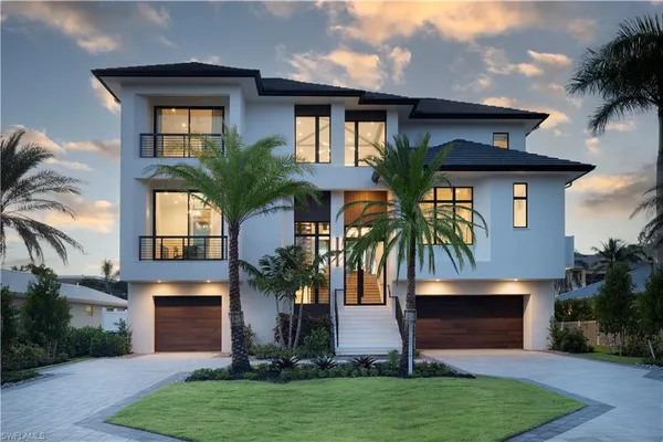 $11,950,000 | 141 Channel Drive, Naples, FL 34108