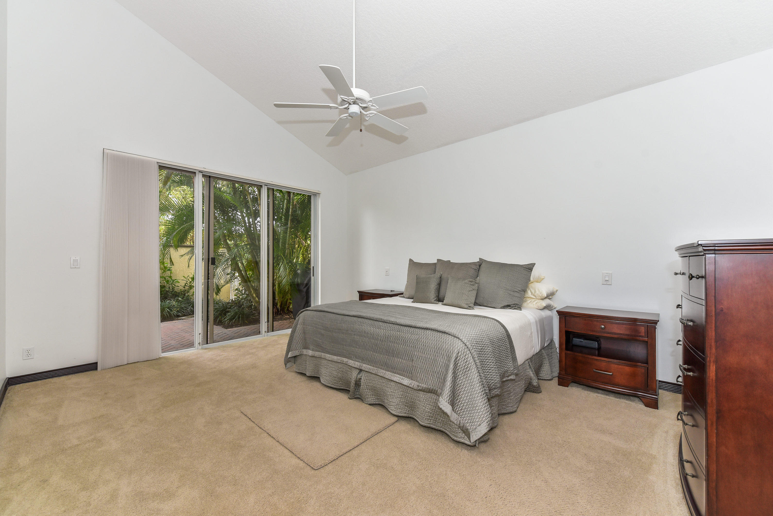 3385 Northwest 53rd Circle Boca Raton, FL 33496 - Photo 16 of 32 3385 NW 53rd Cir Boca Raton FL-print-022