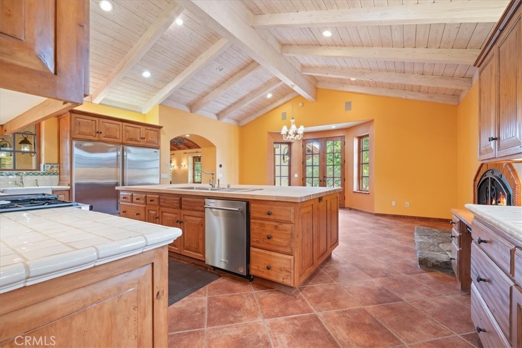 30718 Mesa Crest Road Valley Center, CA 92082 - Photo 12 of 50 Kitchen/Breakfast