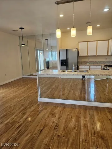 $1,600 | 855 North Stephanie Street, Unit 2222, Henderson, NV 89014