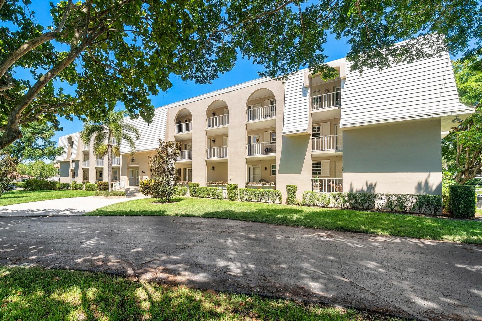 773 Jeffery Street, Unit 4206 Boca Raton, FL 33487 - Photo 3 of 27 Front of Building