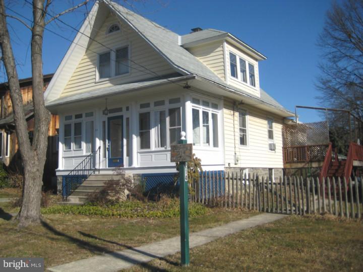 214 Sylvan Avenue Rutledge, PA 19070 - Photo 1 of 13 Exterior Front