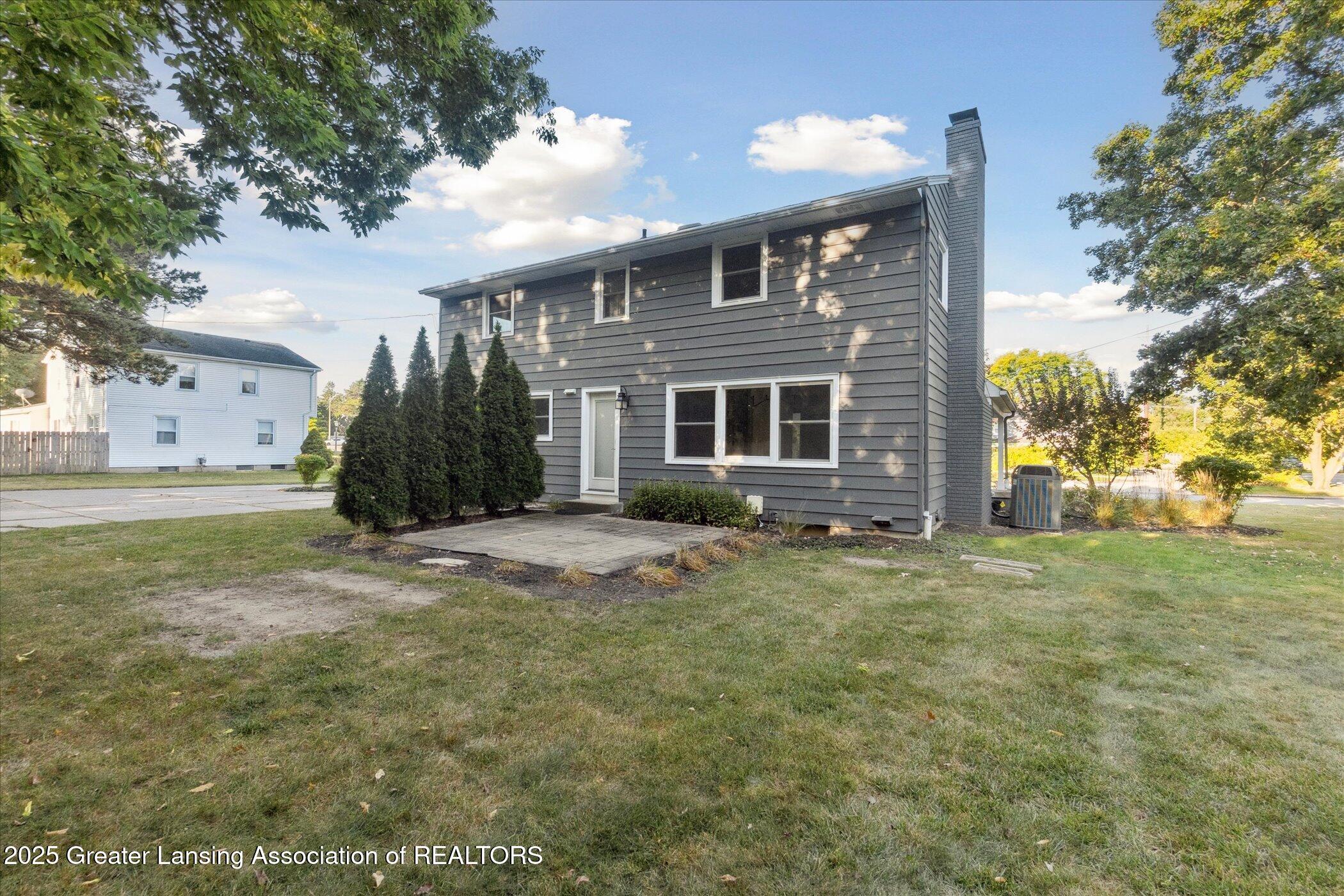 1232 Hitching Post Road East Lansing, MI 48823 - Photo 41 of 42 Exterior Back