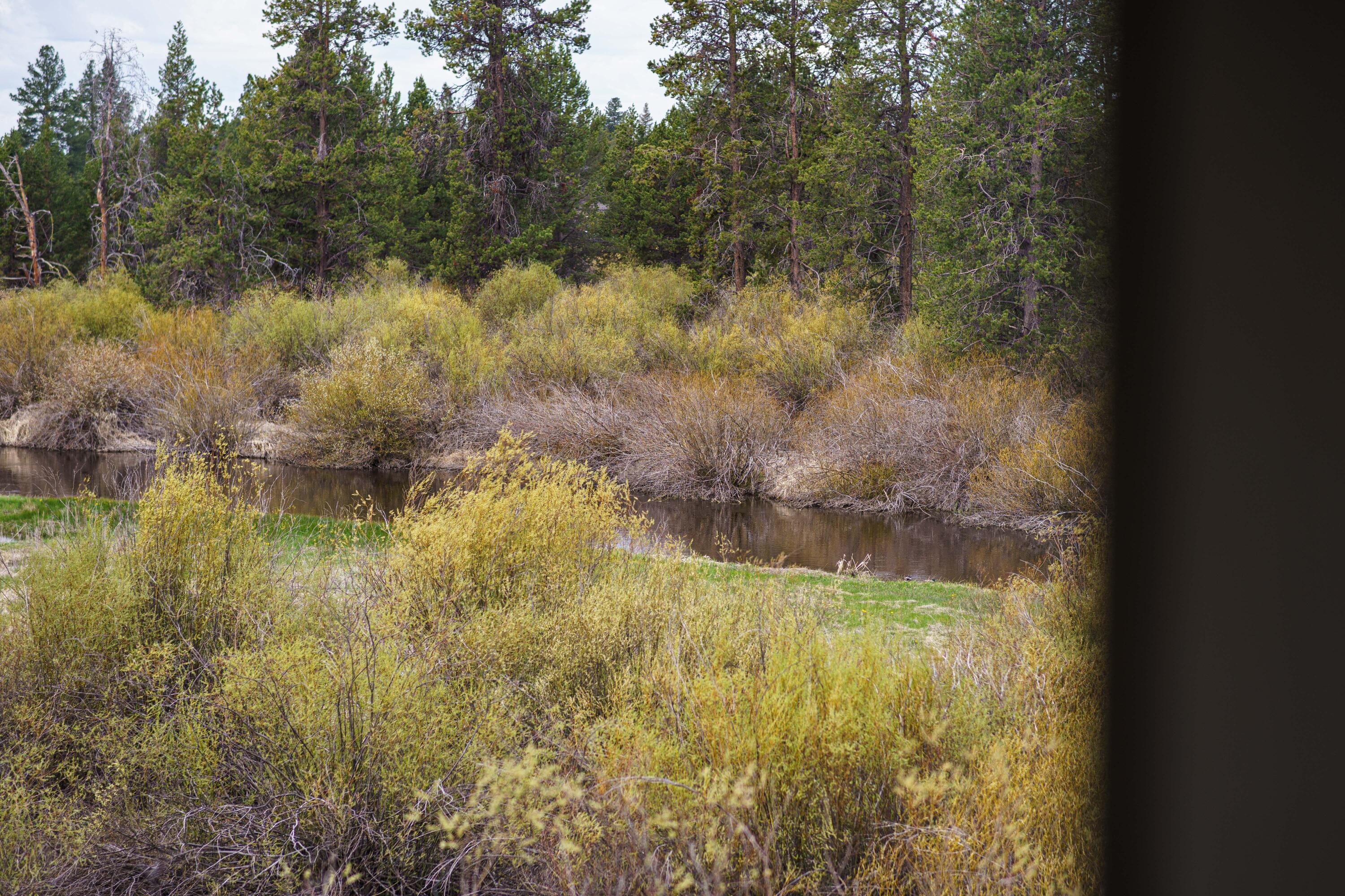 54761 Huntington Road Bend, OR 97707 - Photo 47 of 64 RileyVisualsa-39