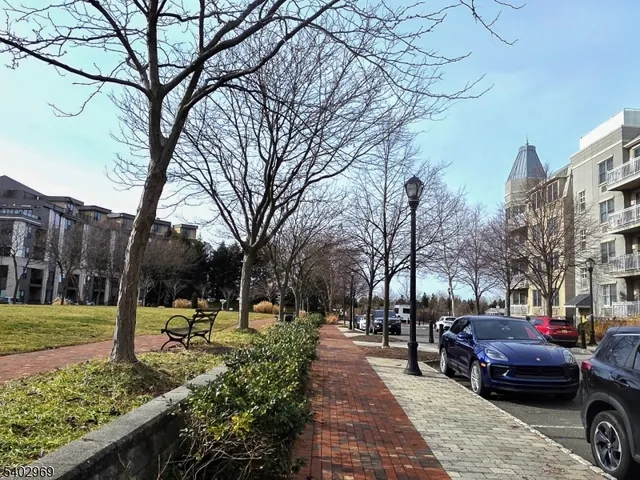 $369,000 | 30 Freedom Way, Unit 102, Jersey City, NJ 07305