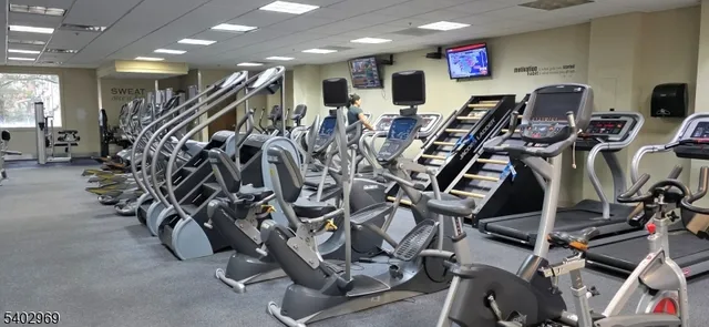 $369,000 | 30 Freedom Way, Unit 102, Jersey City, NJ 07305