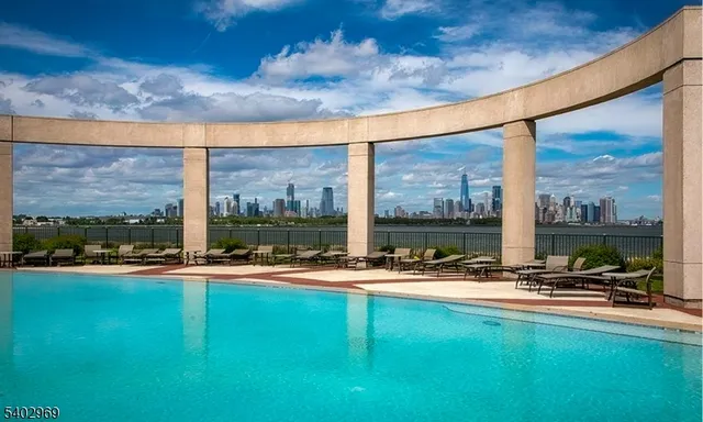 $369,000 | 30 Freedom Way, Unit 102, Jersey City, NJ 07305