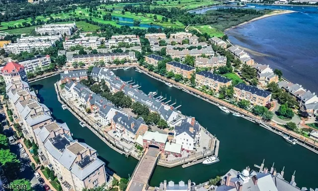 $369,000 | 30 Freedom Way, Unit 102, Jersey City, NJ 07305