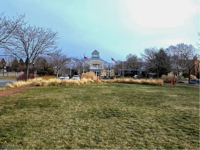 $369,000 | 30 Freedom Way, Unit 102, Jersey City, NJ 07305