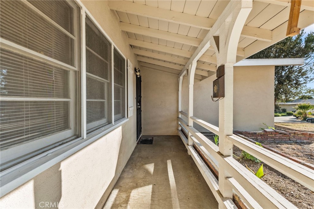 3058 Flanders Road Riverside, CA 92507 - Photo 14 of 50
