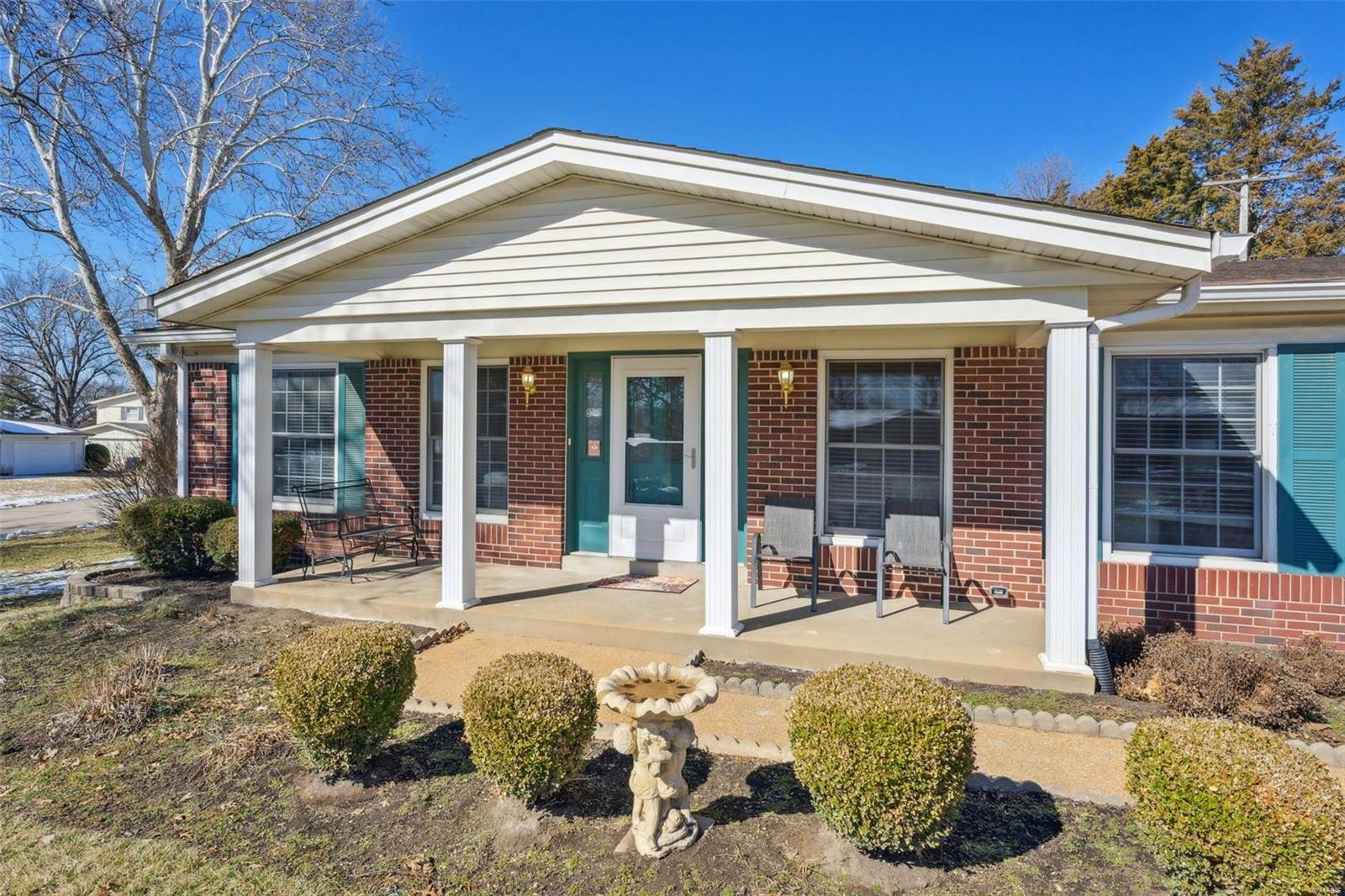 10959 Pem Road St. Louis, MO 63146 - Photo 3 of 21 Gallery Image 3