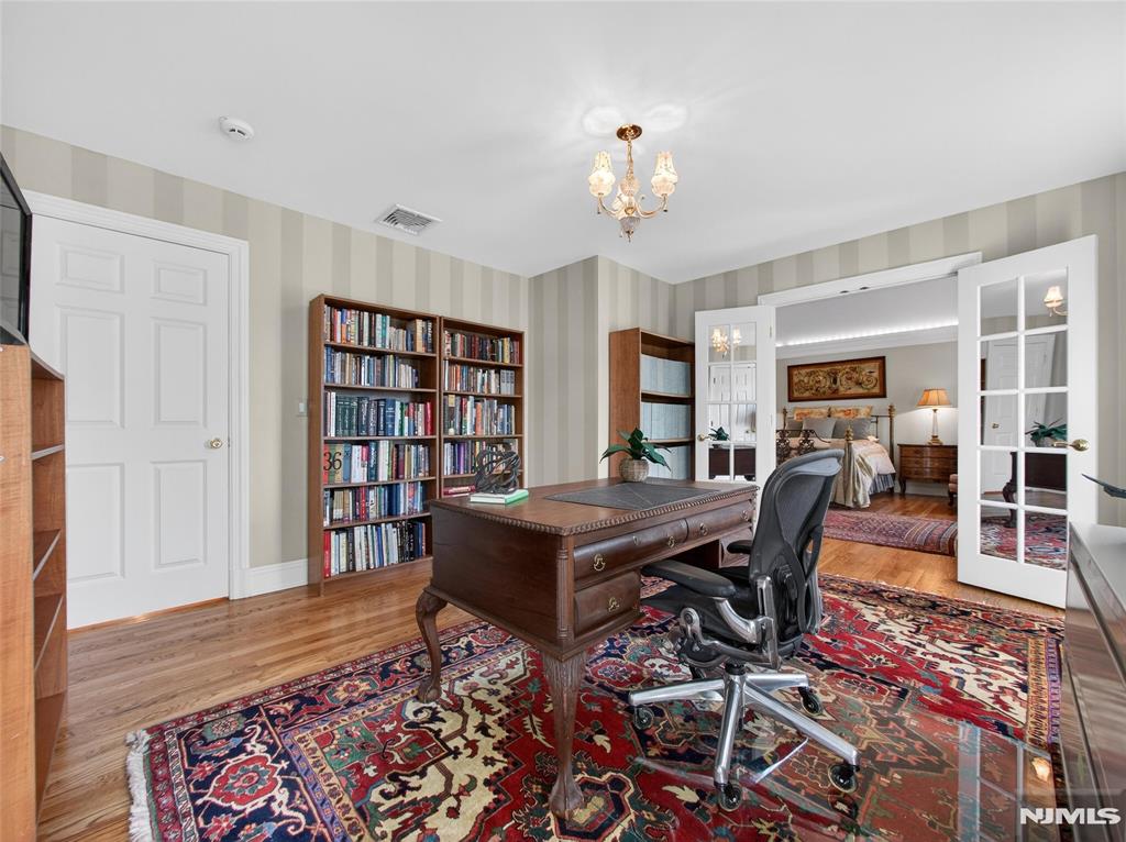 70 Hummingbird Court Wyckoff, NJ 07481 - Photo 32 of 50