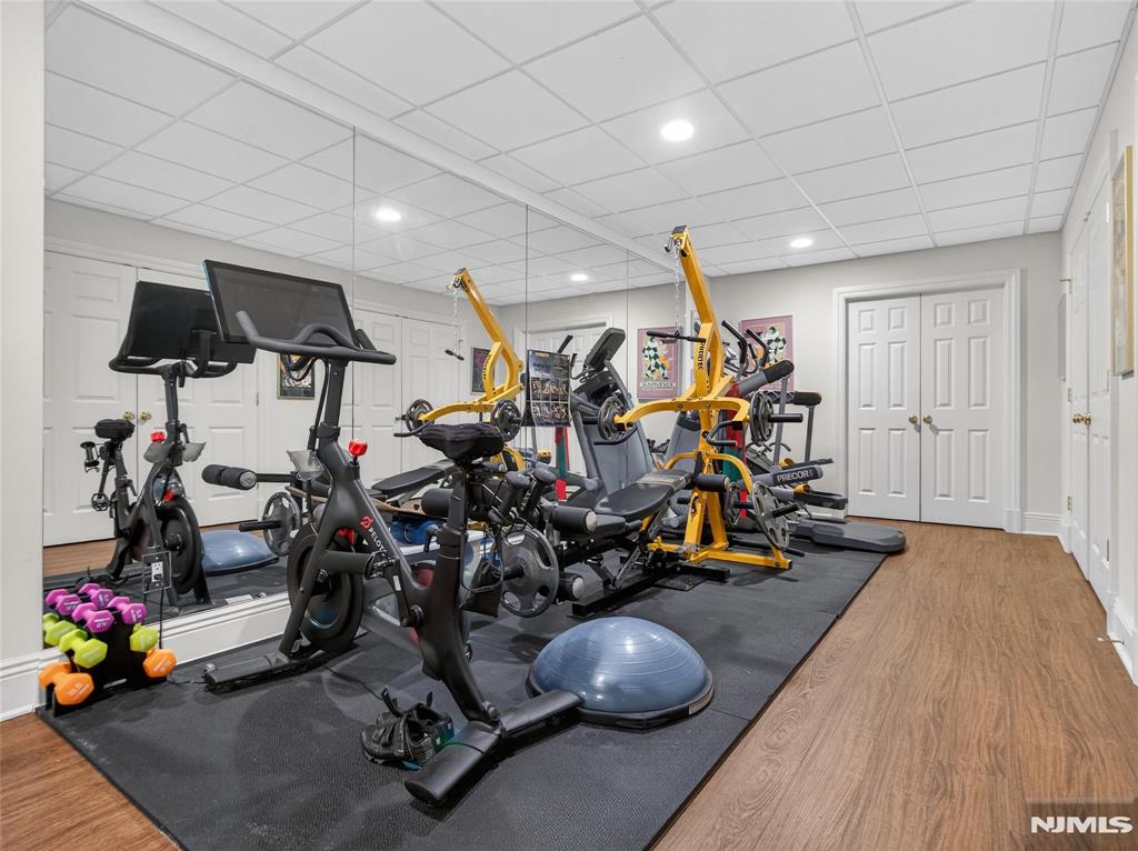 70 Hummingbird Court Wyckoff, NJ 07481 - Photo 38 of 50