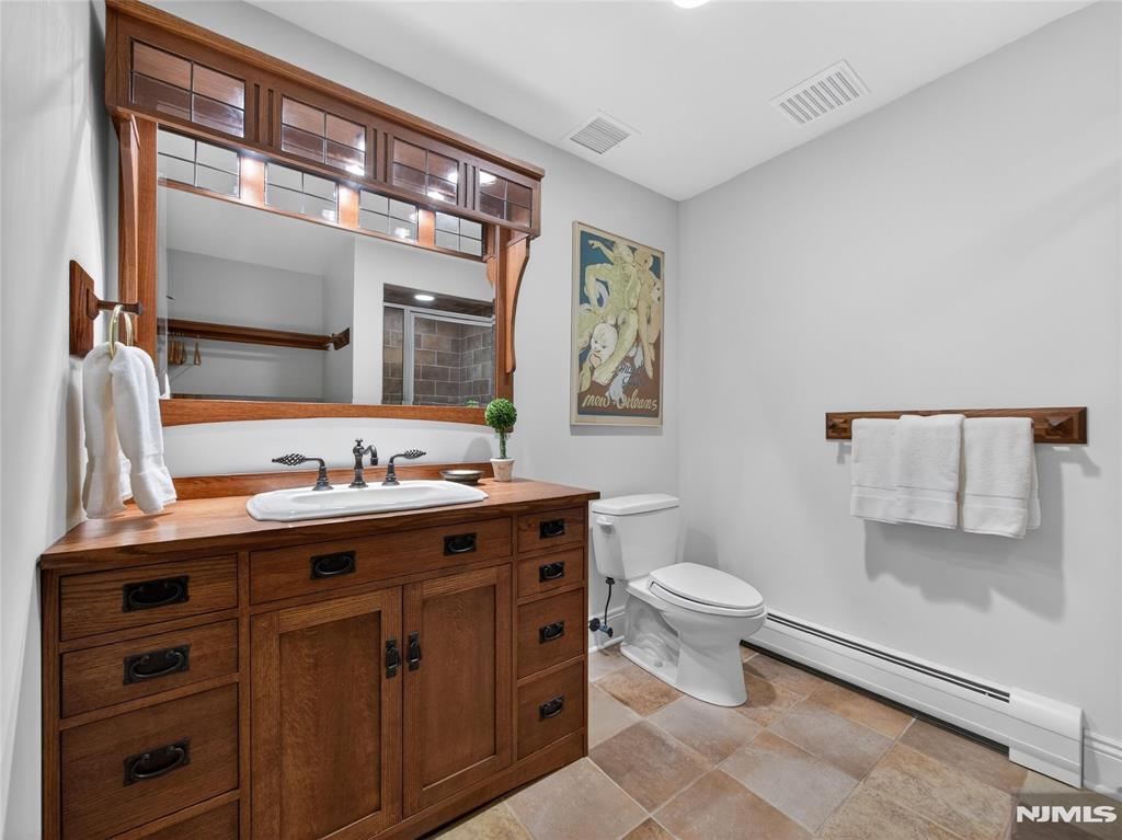 70 Hummingbird Court Wyckoff, NJ 07481 - Photo 39 of 50