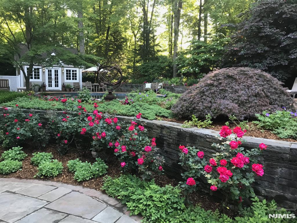 70 Hummingbird Court Wyckoff, NJ 07481 - Photo 44 of 50