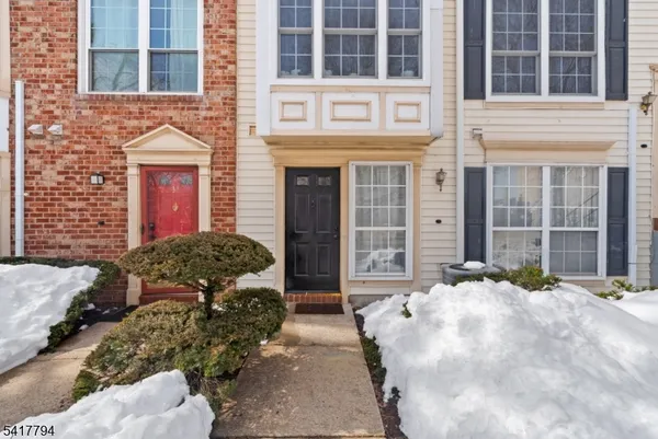 $2,000 | 39 Boston Court, Newark, NJ 07103