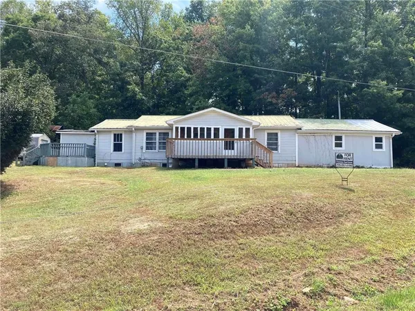 $1,500 | 1047 Horton Road, Dahlonega, GA 30533