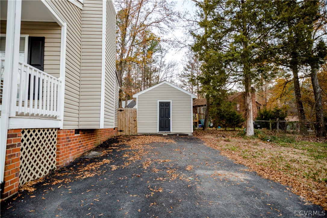 2812 South Ridge Drive Midlothian, VA 23112 - Photo 31 of 32 Gallery Image 31